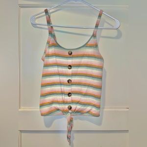 Tie-Front Tank